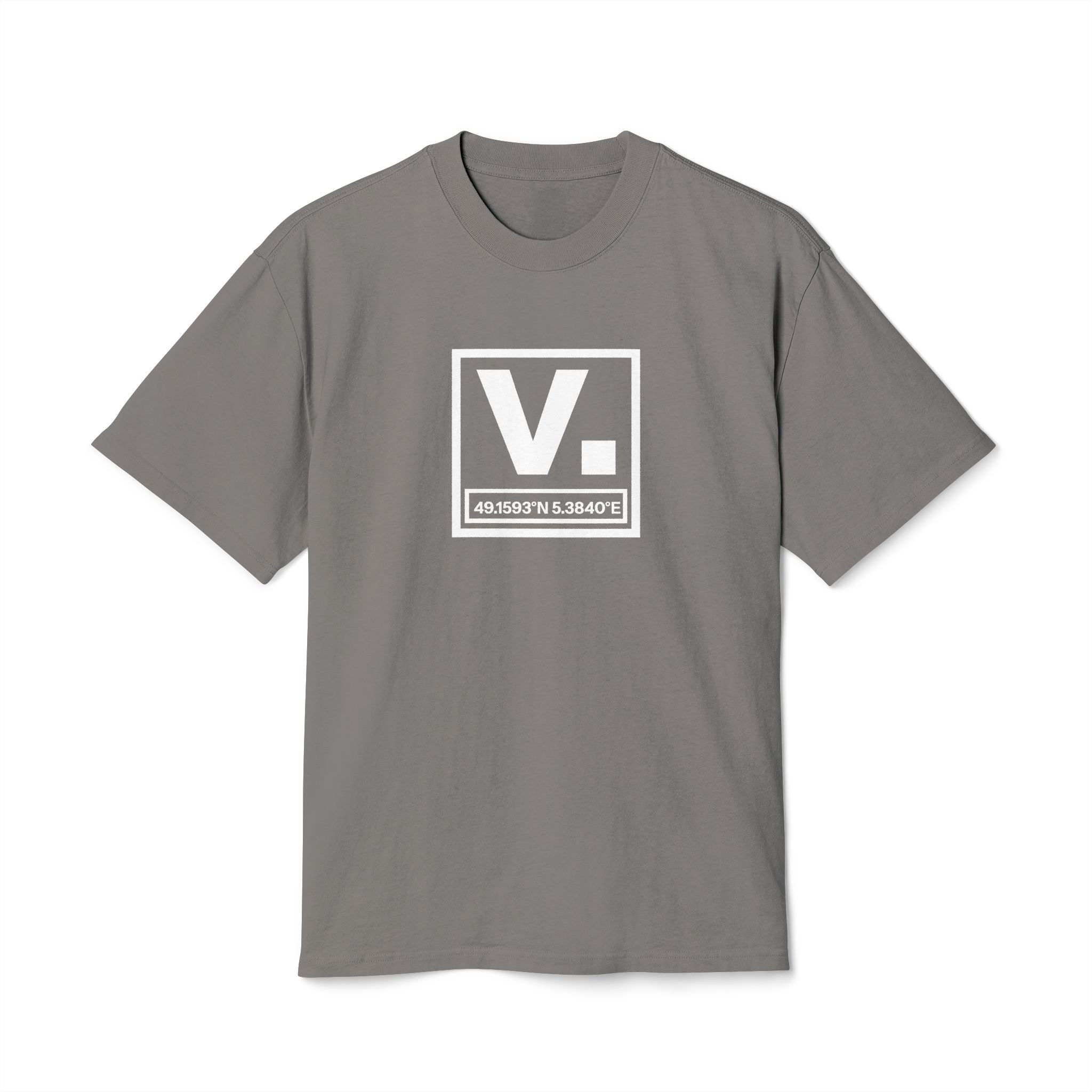 verdun. ‘v.’ essentials. tee